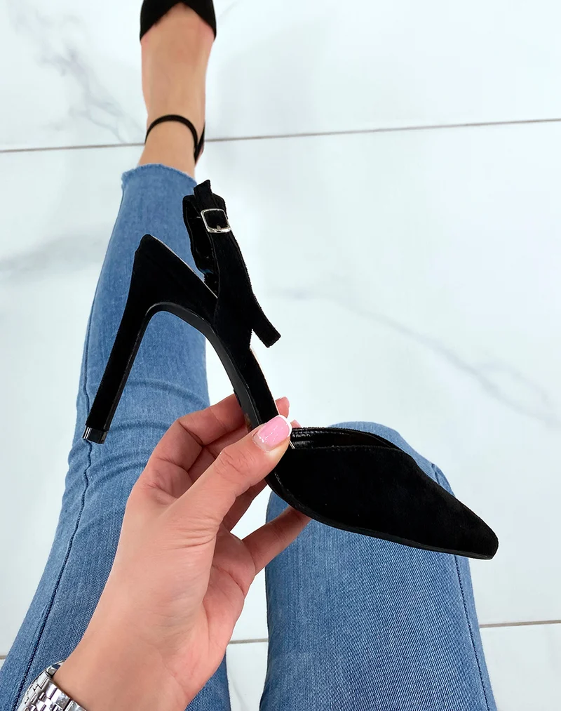 Escarpins noirs ouverts coupe fleur