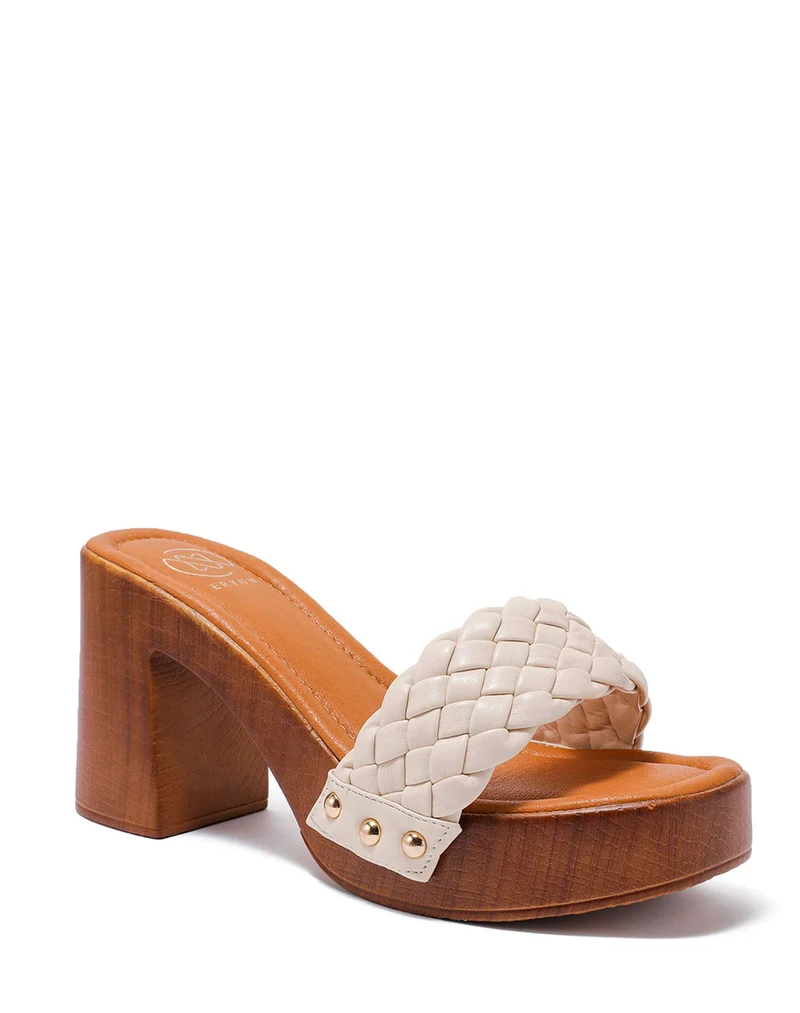 Mules tressées beige à talon style bois