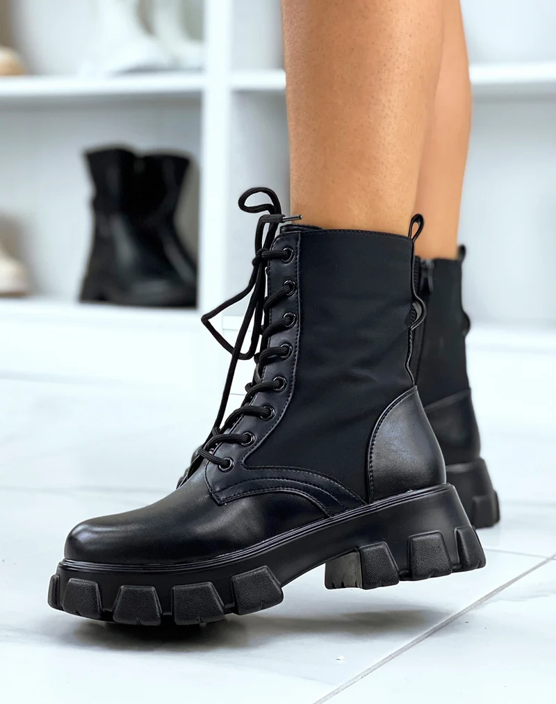 Bottines noires lacées en bi-matière à pochette et à semelles crantées
