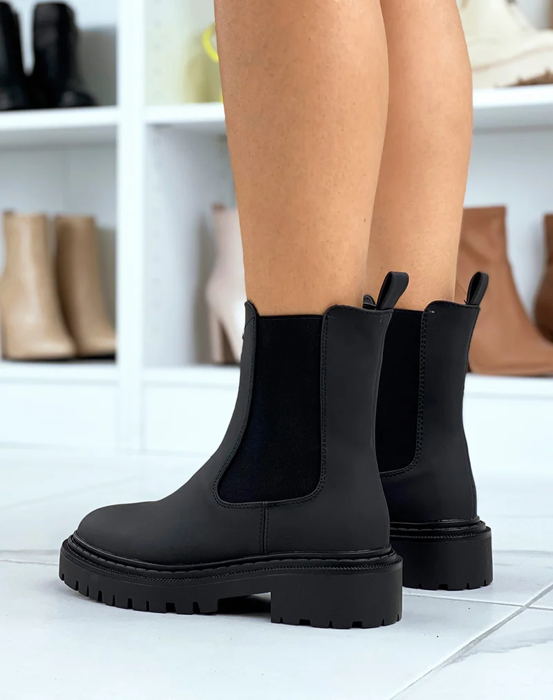 Bottines noires style chelsea à bout carré