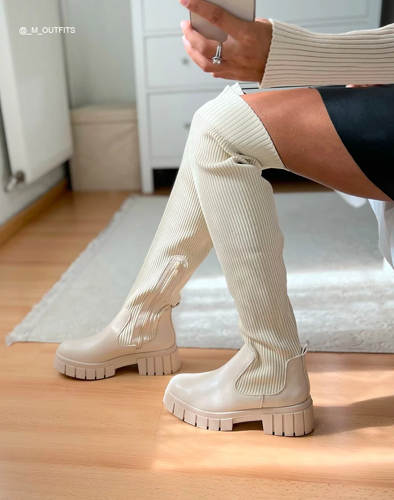 Cuissardes beiges effet chaussette à semelle épaisse