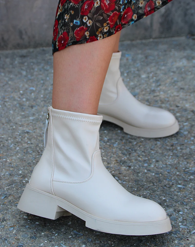Bottines montantes beiges effet chaussette en similicuir