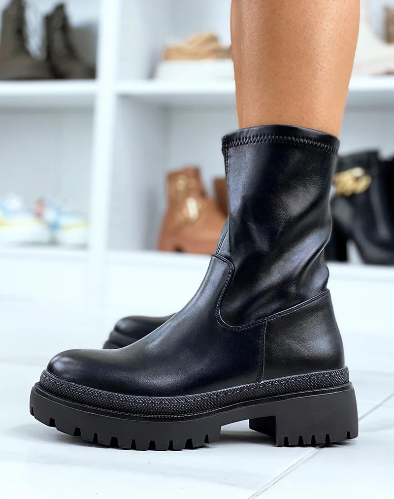 Bottines noires effet chaussette en similicuir