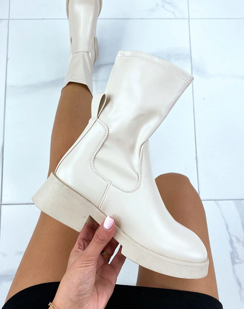Bottines montantes beiges effet chaussette en similicuir