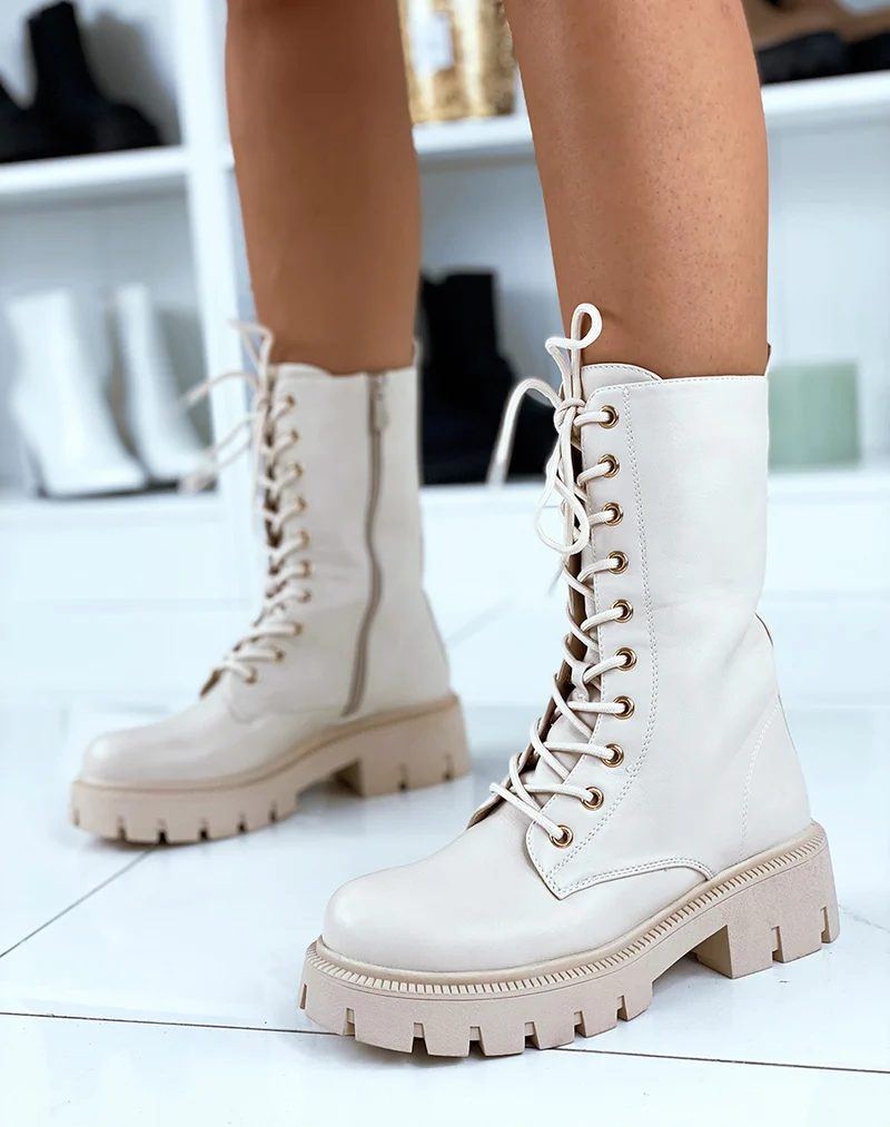 Bottines hautes beiges à plateforme épaisse