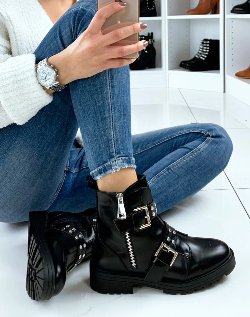 Bottines noires à double lanières et fermeture