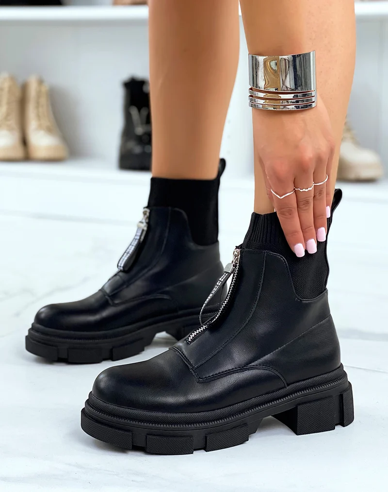Bottines noires effet chaussette à zip et semelle crantée