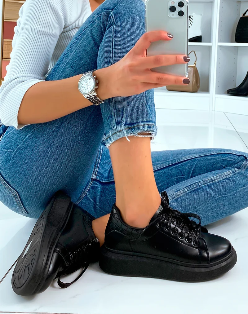 Baskets montantes noires à lacets noires pailletées