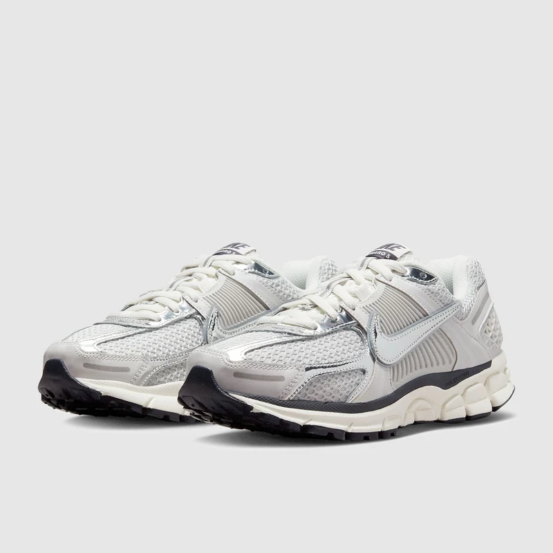 Nike Sportswear Zoom Vomero 5
