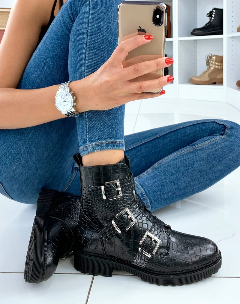 Bottines hautes noires effet croco