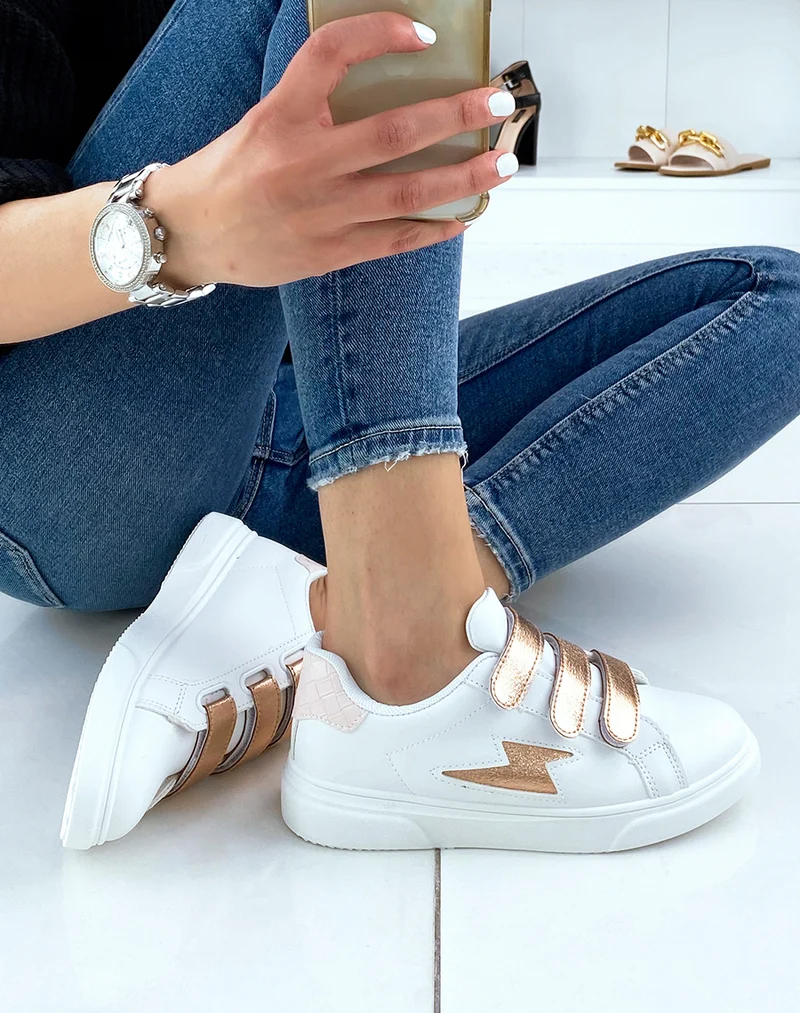 Baskets blanches à scratchs rosegold