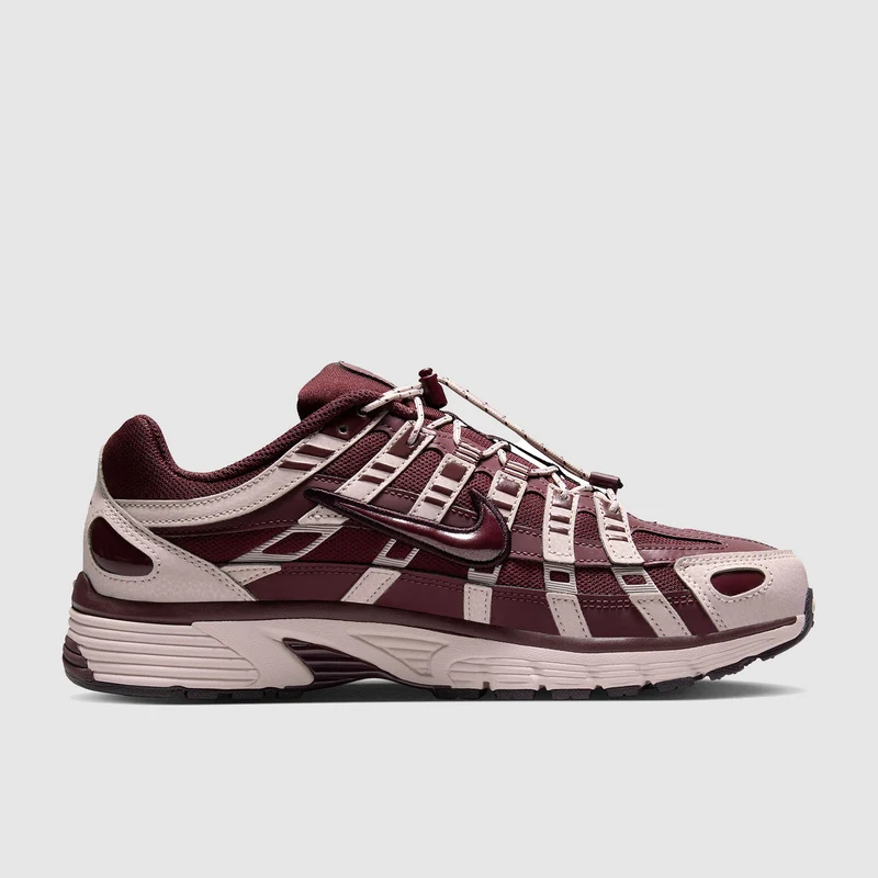 Nike Sportswear P-6000 pour Femme