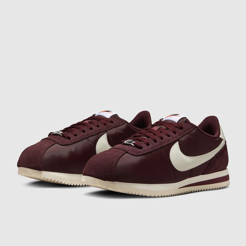 Nike Sportswear Cortez Textile pour Femme