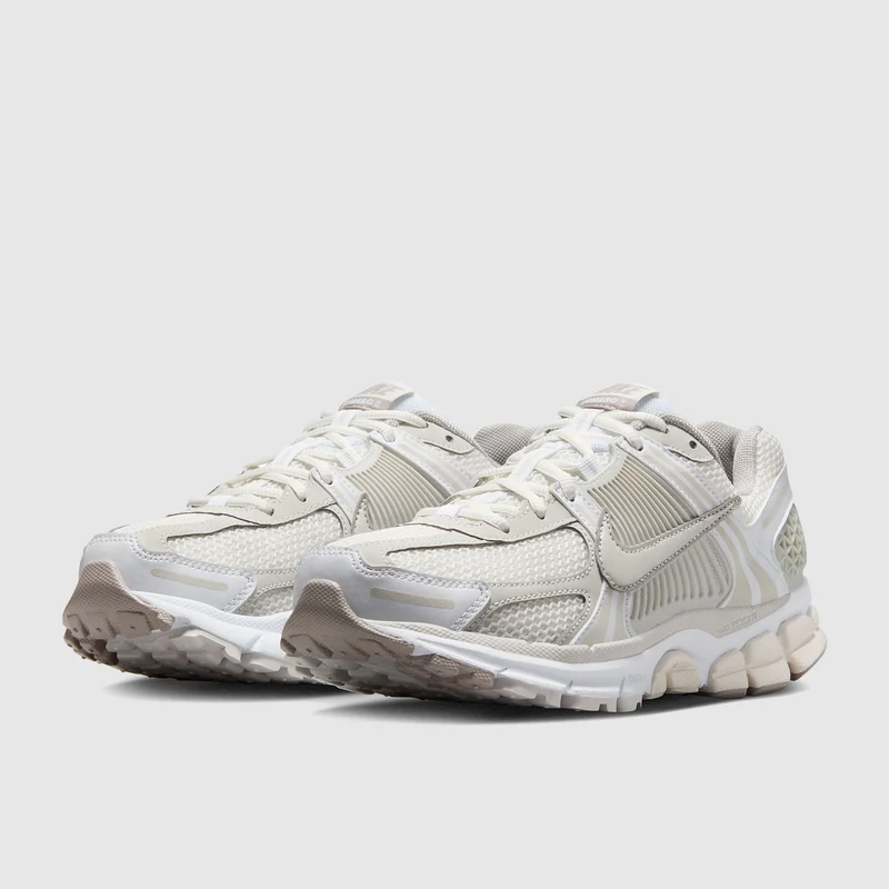 Nike Sportswear Zoom Vomero 5 pour Femme