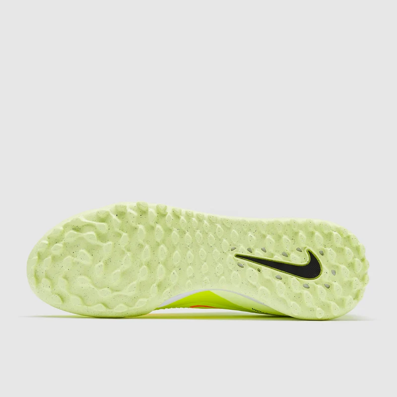 Nike Phantom 6 Academy Low TF