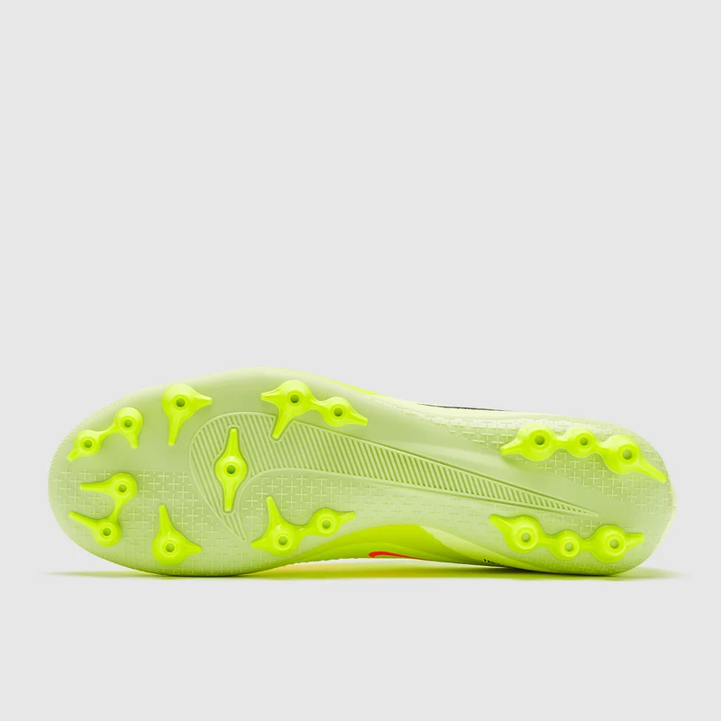 Nike Phantom 6 Academy Low AG