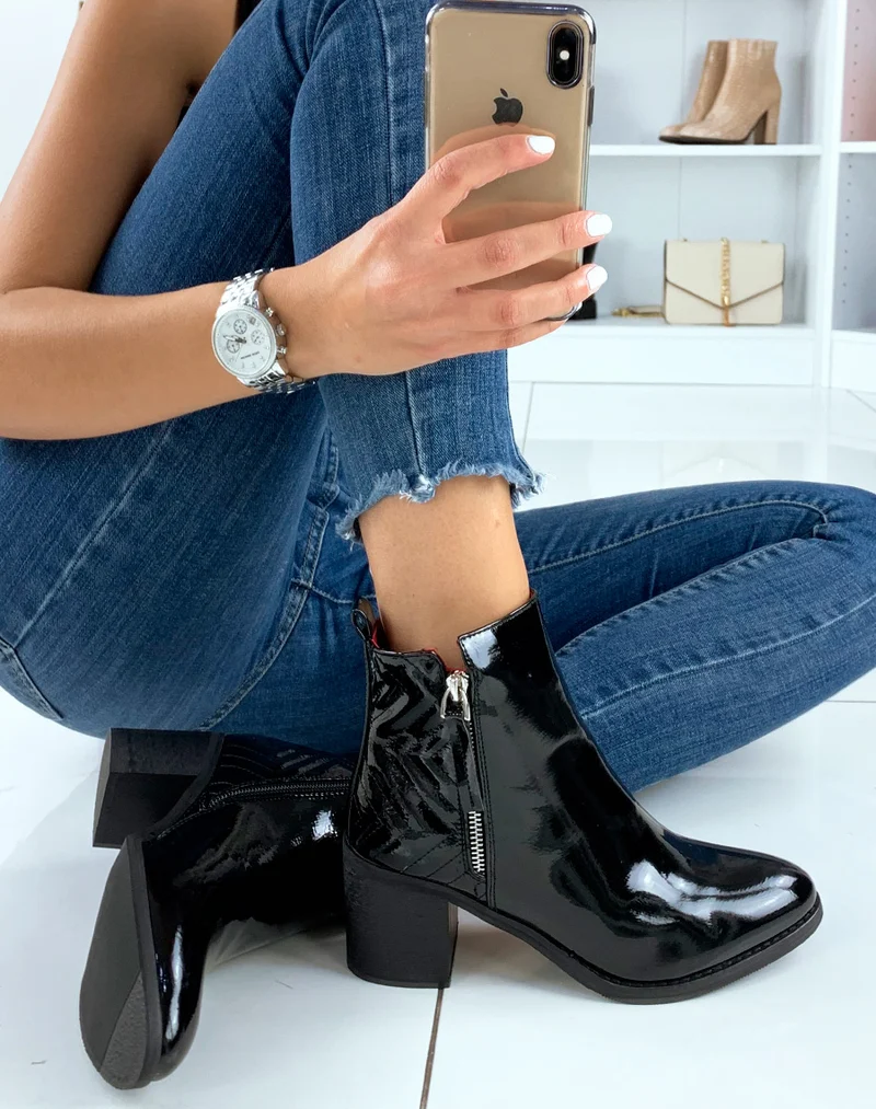 Bottines basses vernies noires à talons mi-haut