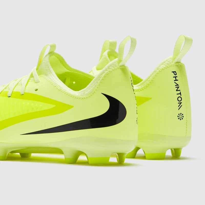 Nike Phantom 6 Academy Low FG/MG pour Enfant