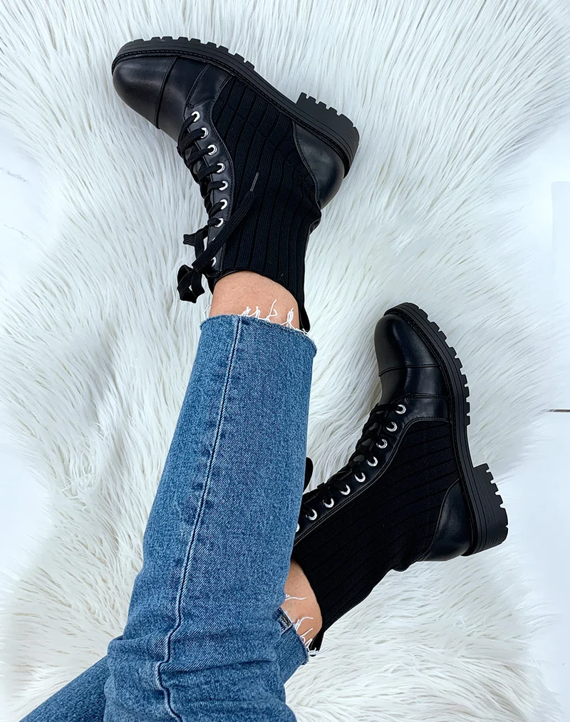 Bottines noires montante chaussette à lacet
