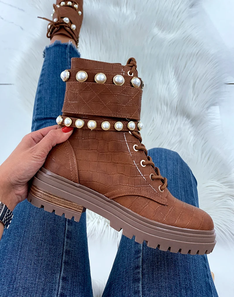 Bottines montantes camel croco à perles
