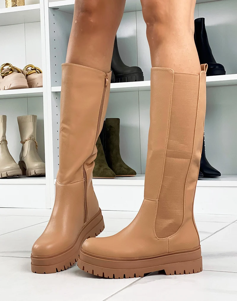 Bottes hautes marrons style chelsea