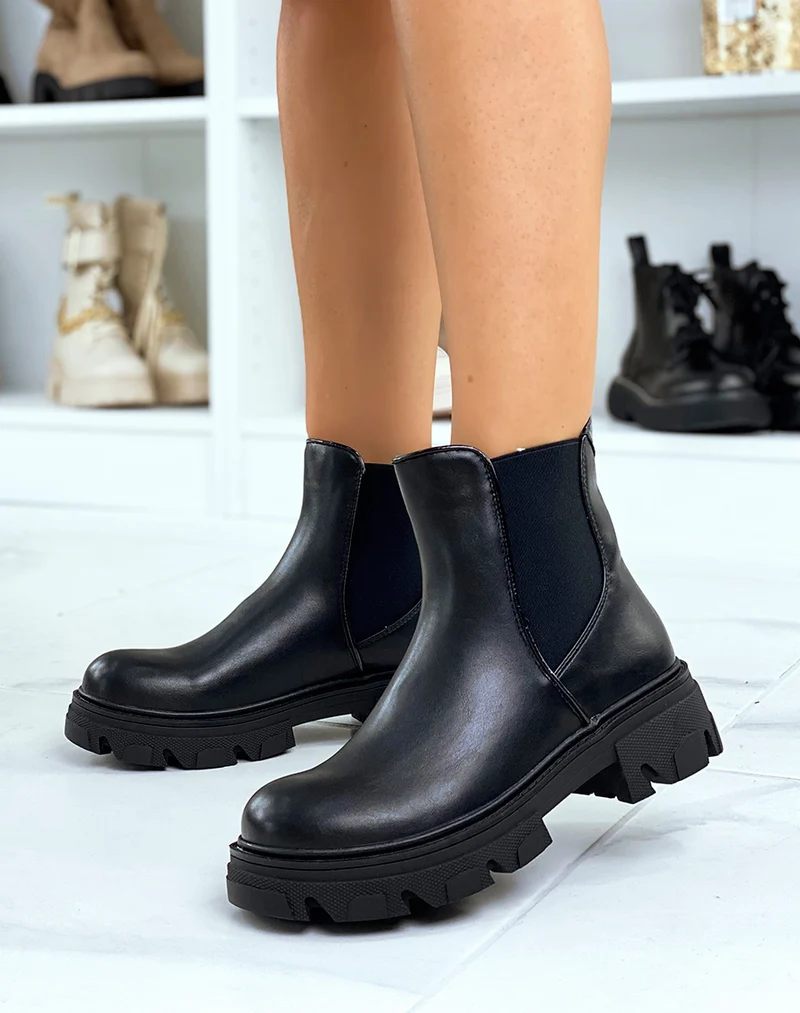Bottines noires inspiration chelsea à semelle talonnée et crantée