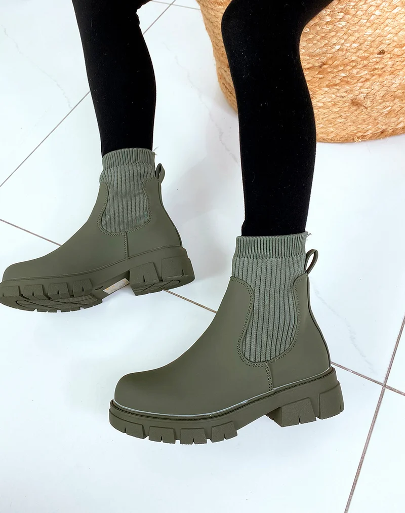 Bottines kaki effet chaussette