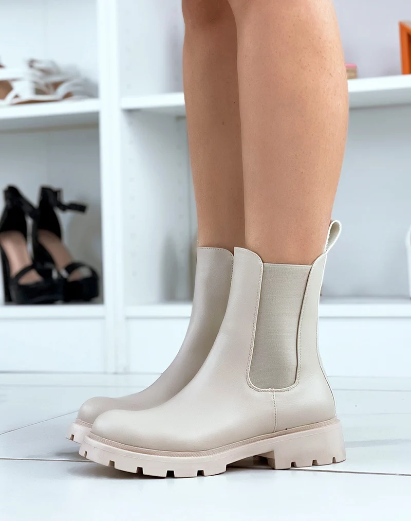 Bottines chelsea beiges à semelle crantée