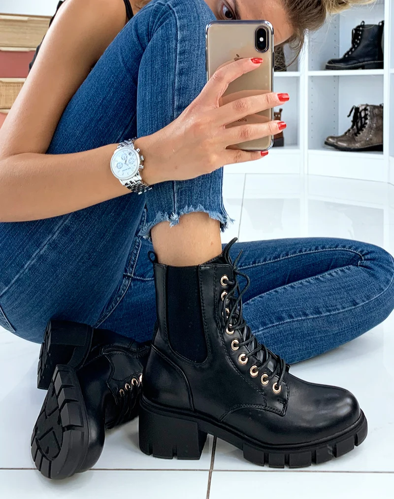 Bottines montantes noires à talon mi-haut