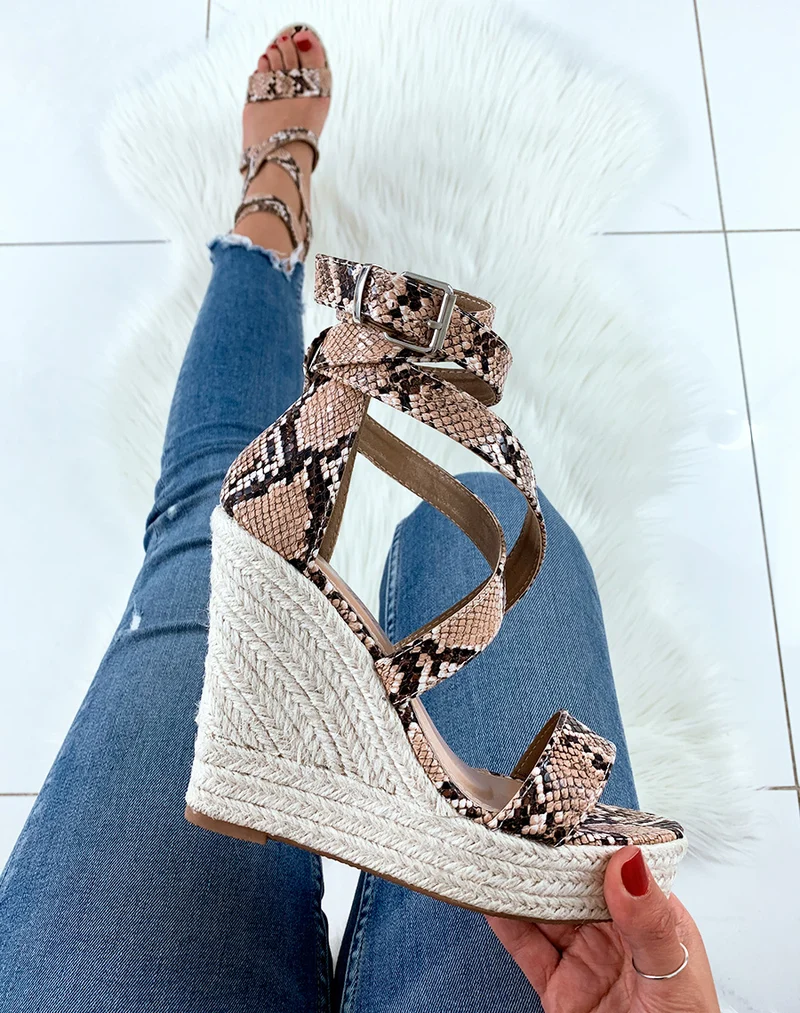 Compensées taupe imprimé serpent
