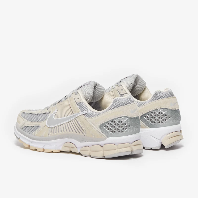 Nike Sportswear Zoom Vomero 5