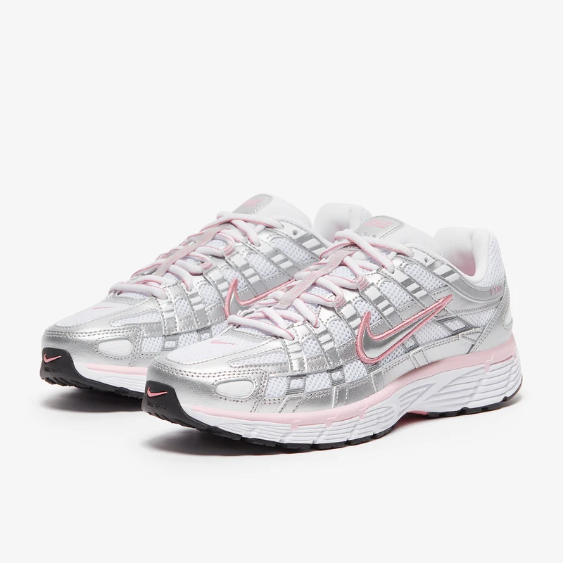 Nike Sportswear P-6000 pour Femme