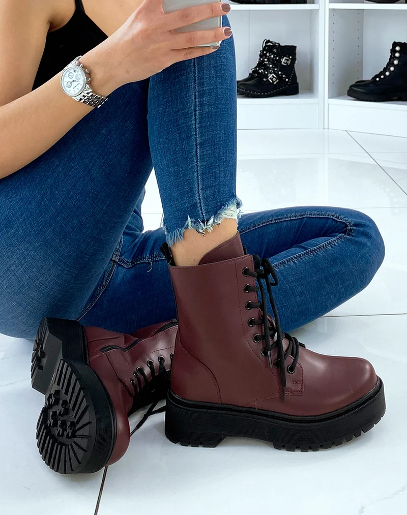 Bottines mat bordeaux à grosse plateforme