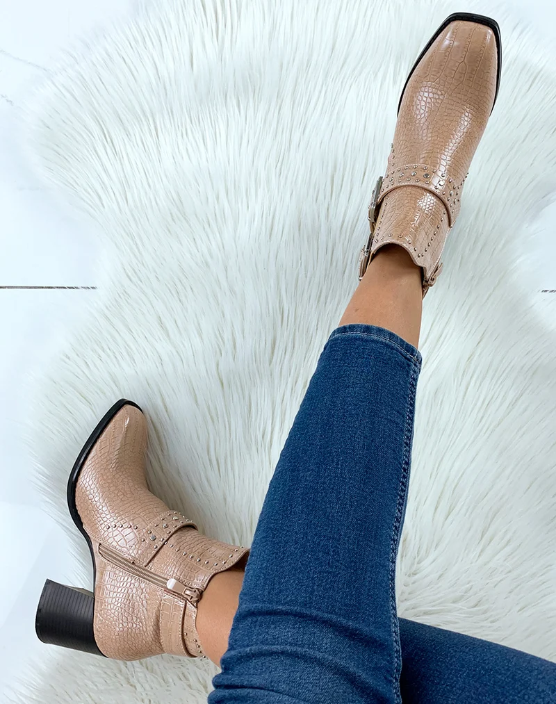 Bottines à talon effet croco beige à bout carré