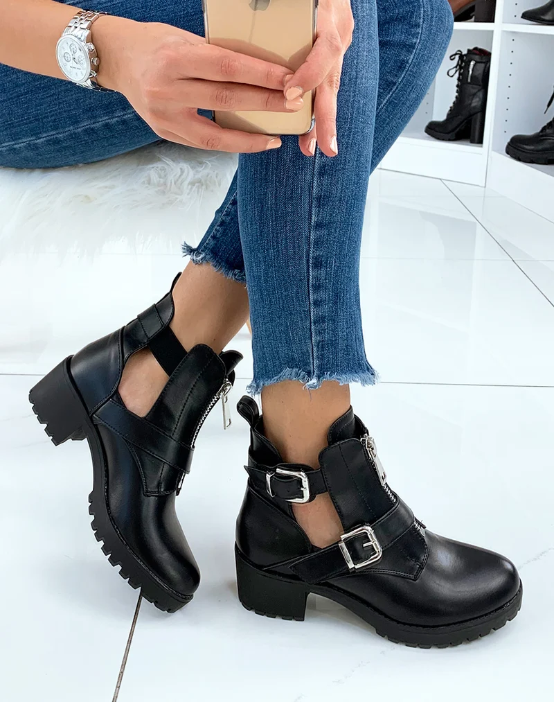 Bottines noires ajourées à sangles et fermetures éclaires