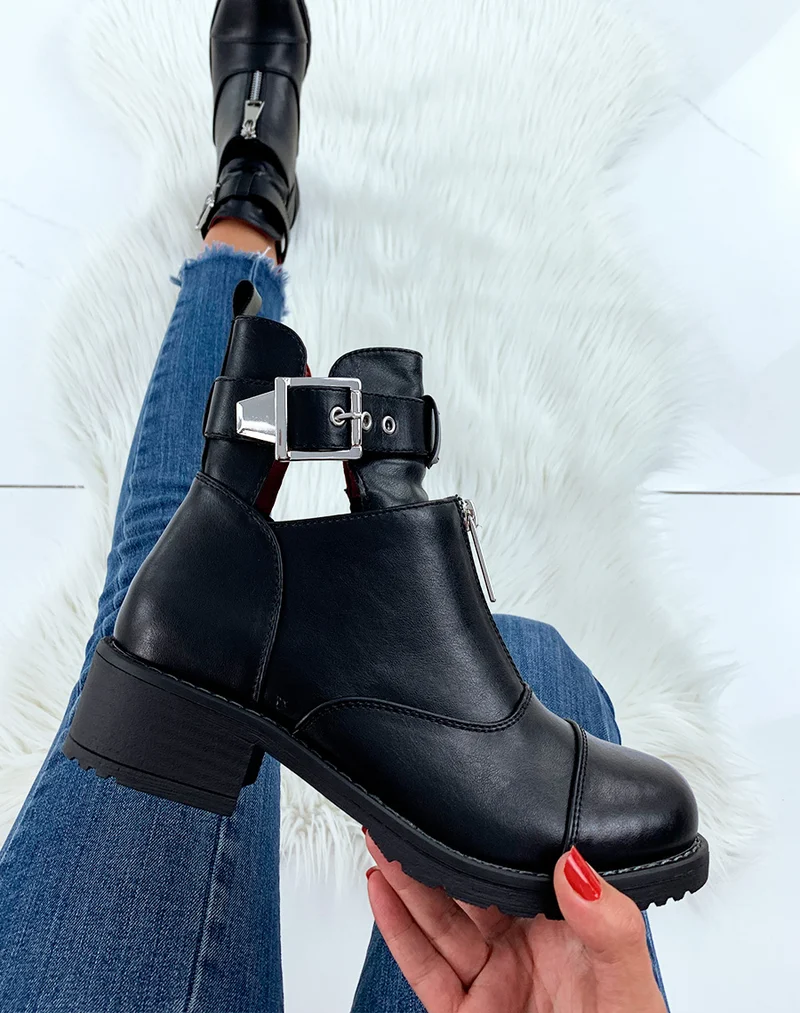 Bottines noires ajourées à sangle