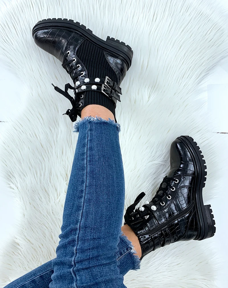 Bottines montantes noires effet croco