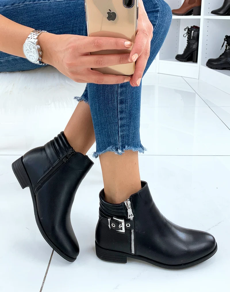Bottines noires basses à zip décoratif