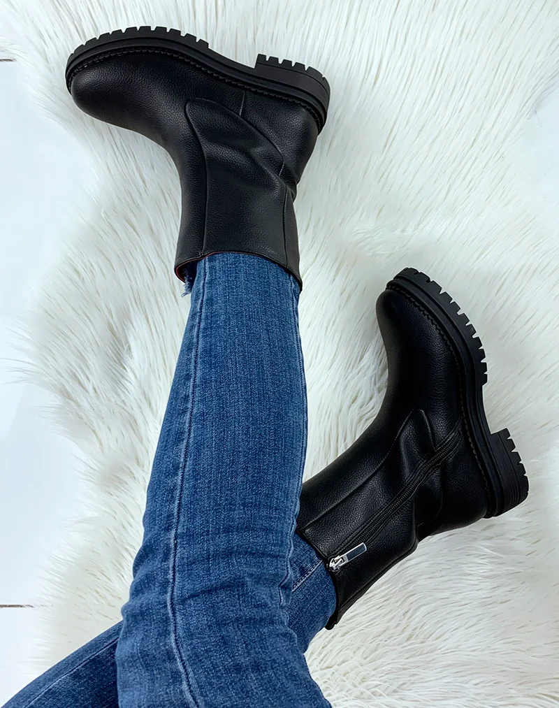 Bottes noires à plateforme épaisse et crantée