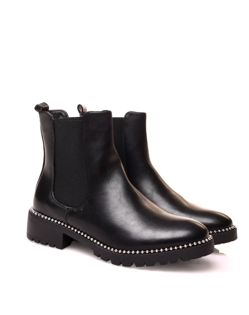 Chelsea boots effet lisse à clous argenté