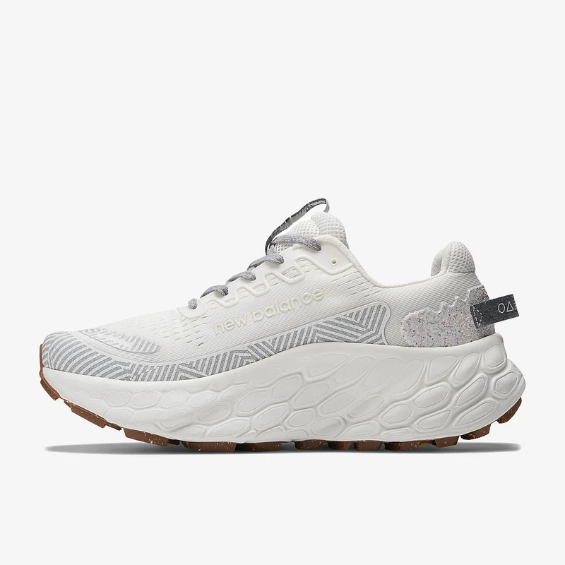 New Balance Fresh Foam More Trail V3