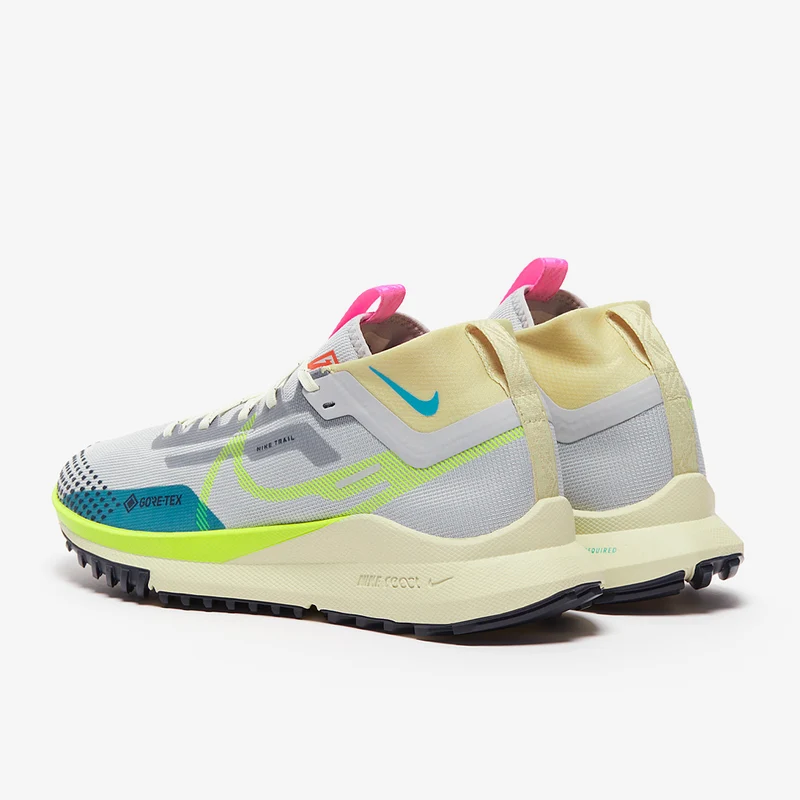 Nike Femme Pegasus Trail 4 Gore-Tex
