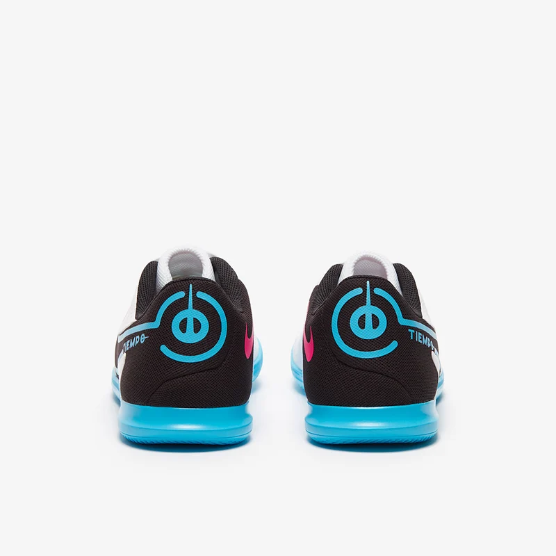 Nike Tiempo Legend IX Club IC