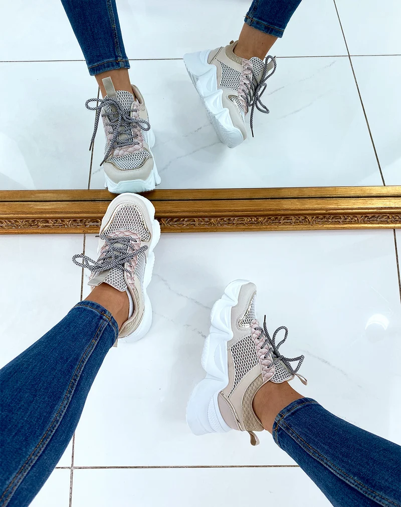 Baskets beiges