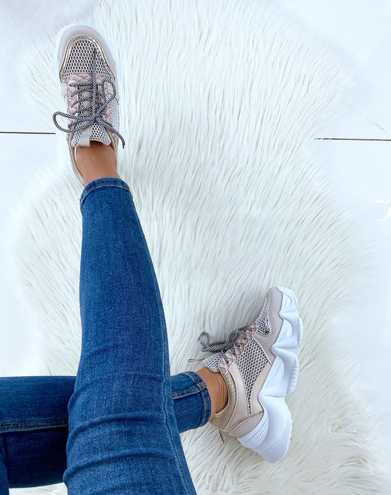Baskets beiges