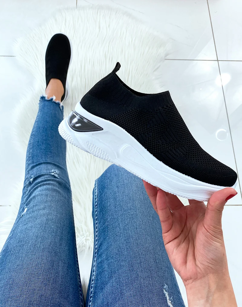 Baskets?chaussettes basses blacks