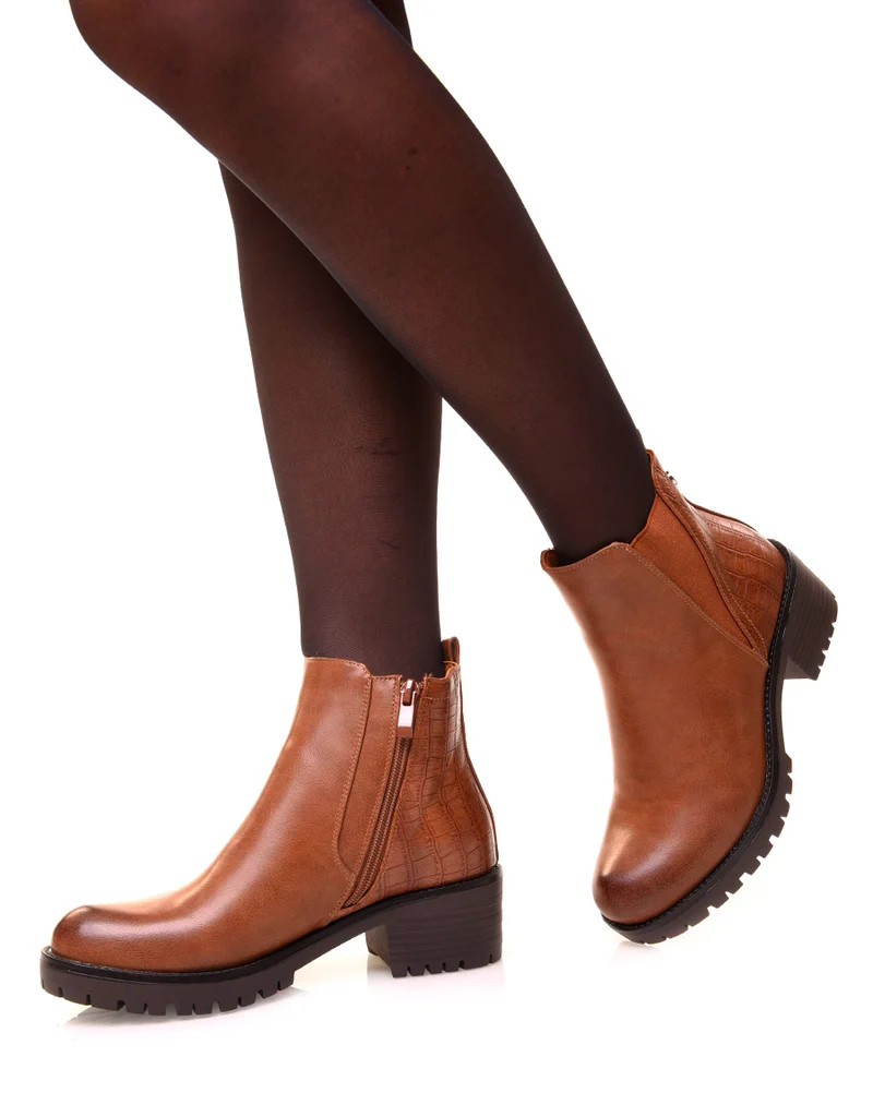 Bottines camel bi-matières effet croco et élastique échancré