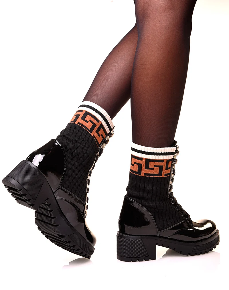 Bottines montantes noires vernies à effet chaussette