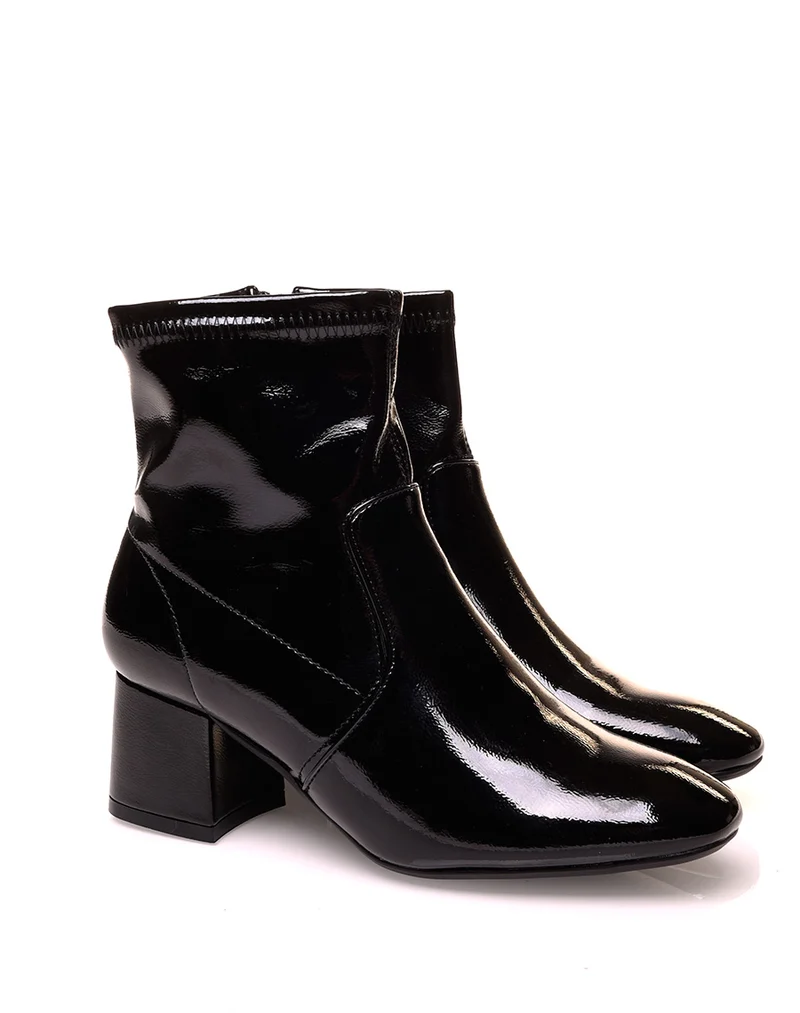 Bottines à talon carré vernis noirs
