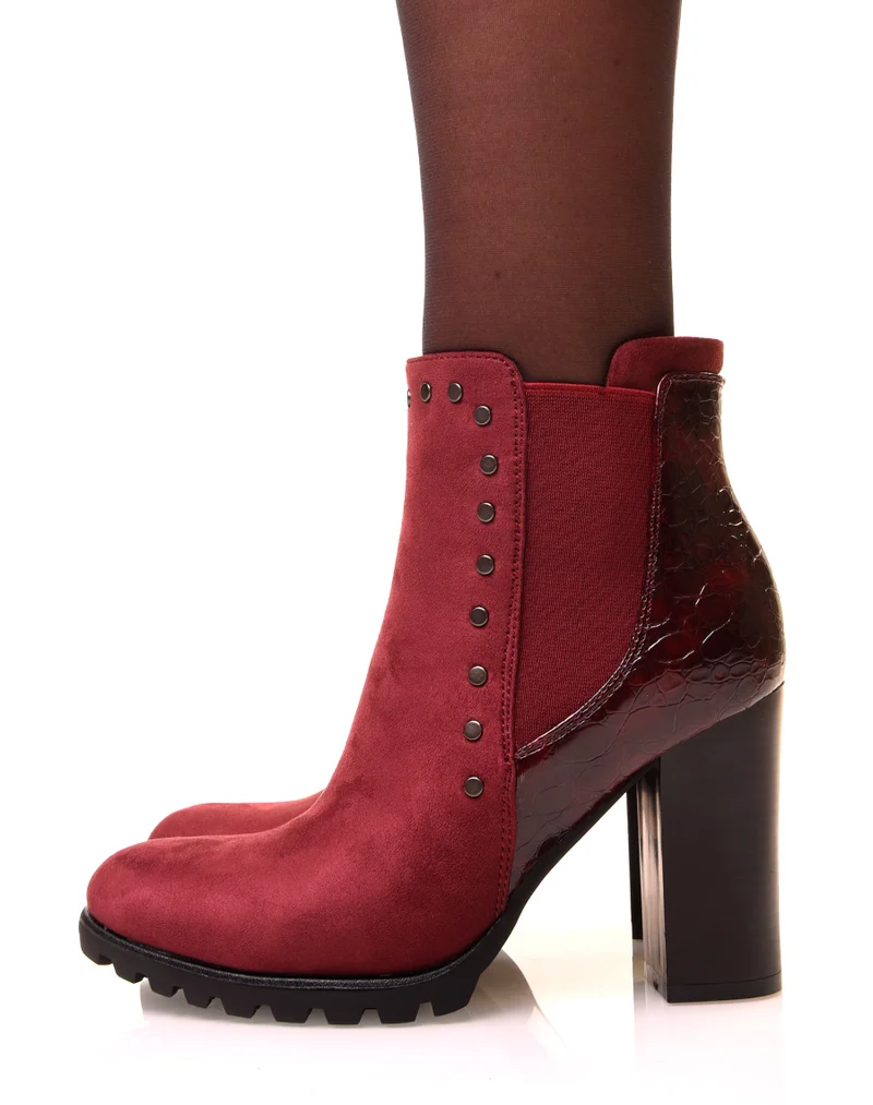 Bottines bordeaux à talons bi-matières et à détails cloutés